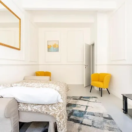 Duomo Deluxe Apartment, Daire *