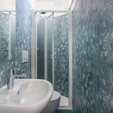 דירה Duomo Deluxe Apartment, *
