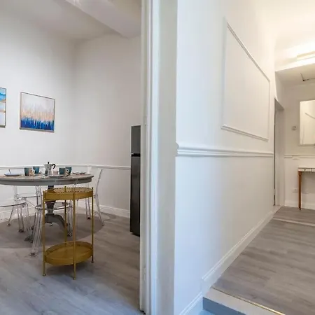 公寓 Duomo Deluxe Apartment,